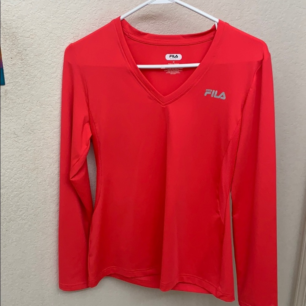 Long sleeve running shirt.